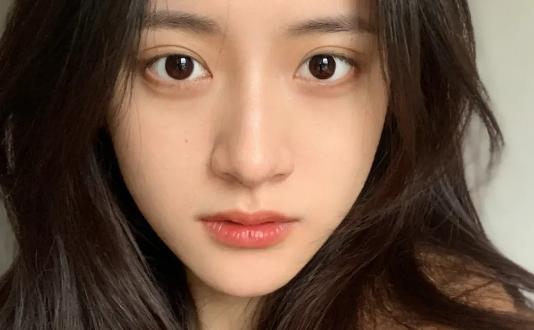 不玻璃心，1和2哪个更好看？