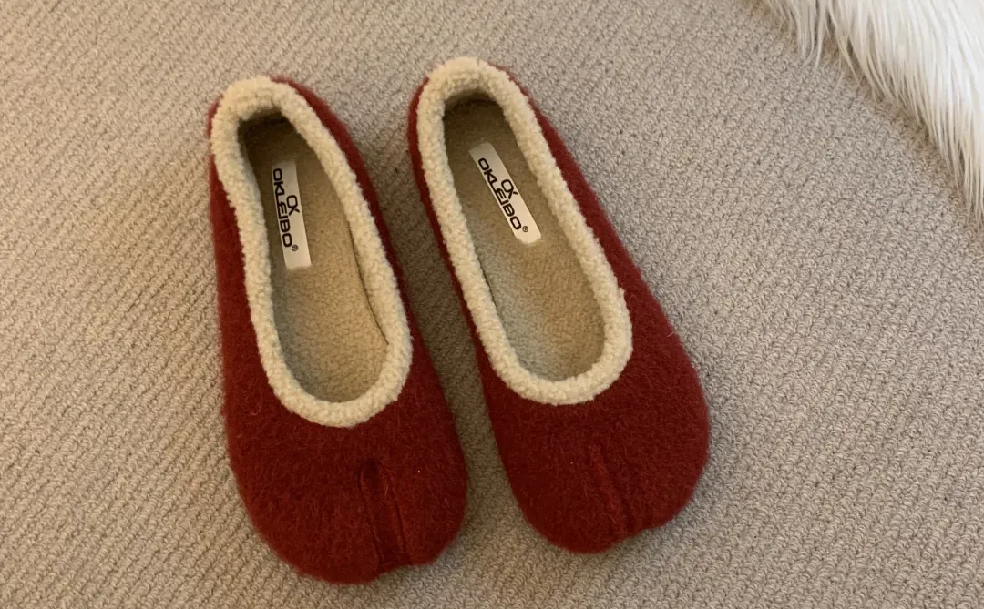 复古一脚蹬平底毛毛鞋女