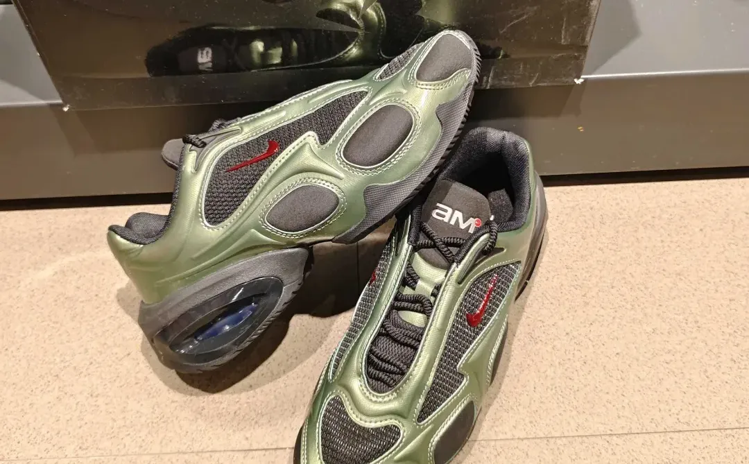 耐克女款运动鞋、复古风潮来袭！