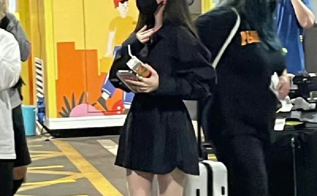 终于明白女孩子身上的氛围感怎么来的