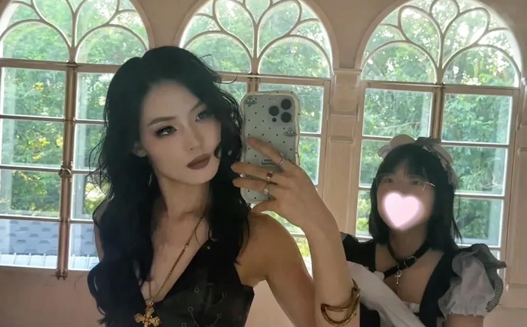 收获两个小迷妹 跟我一起去巡游