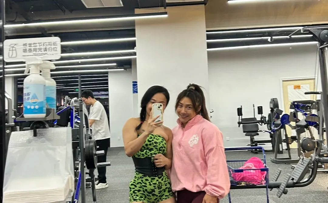 今天是卞瑞英女孩～