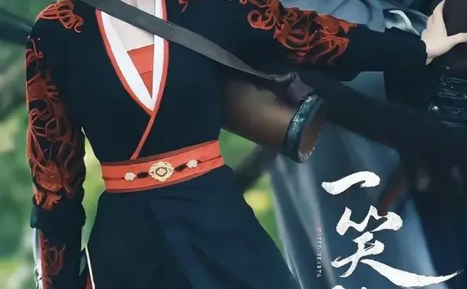 粉嫩的女将军李沁，人到中年会重新爱上粉色