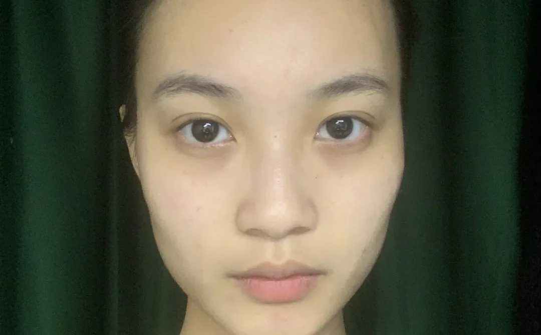 希望女孩子们能给我提意见