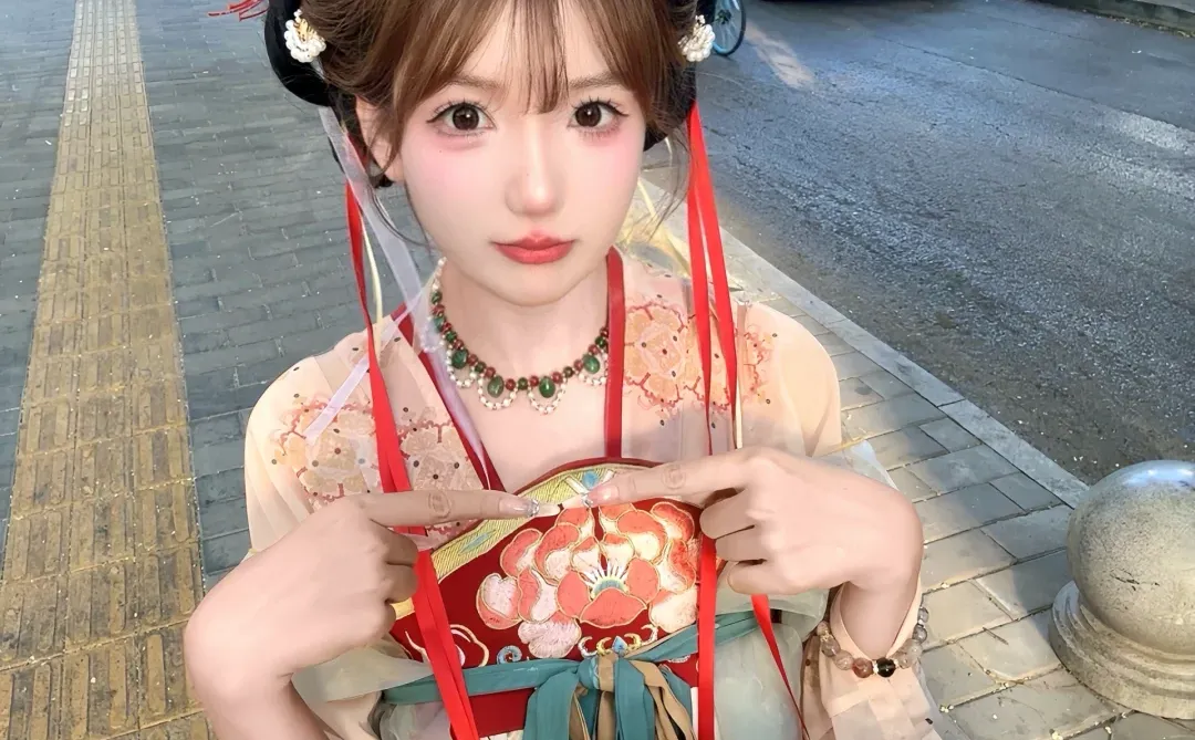 风华正茂 当然要落落大方🌸