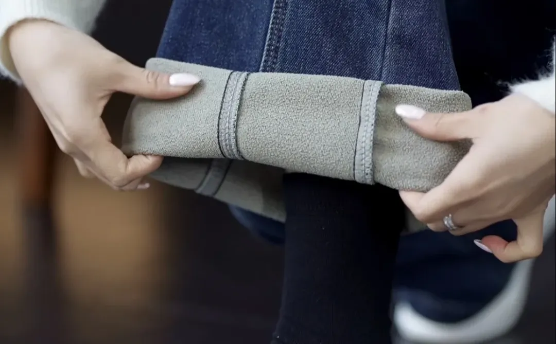 加绒复古蓝阔腿牛仔裤 ，甜妹本命显瘦神裤