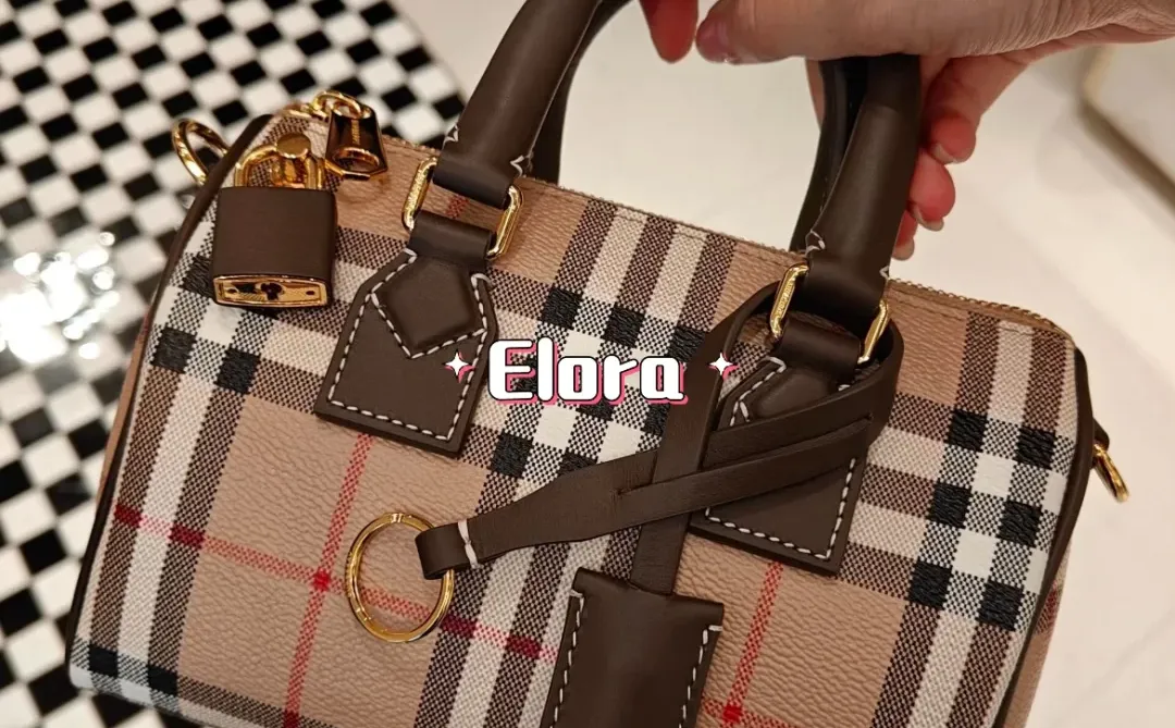 Burberry经典格纹波士顿小包骨折价🔥