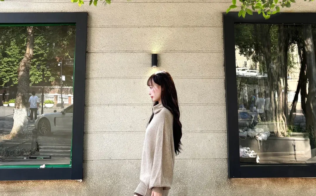 花小钱做大美女🔗针织上衣搭棕色半裙好韩🥰