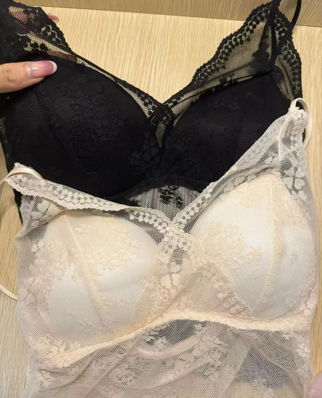 这家吊带背心我真的爱了！～～～