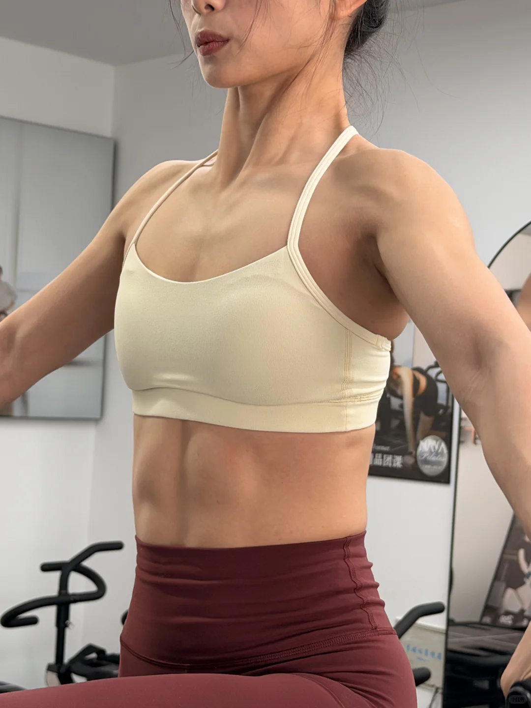 双小臂线条的完美女孩👧🏻宁德