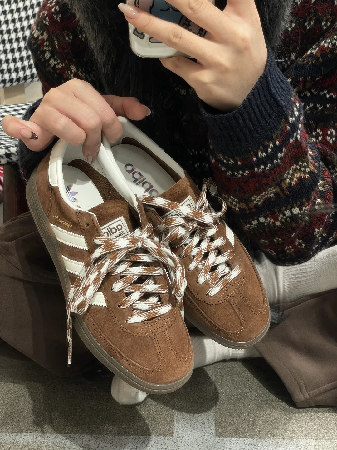 沃趣…圣诞节🎄和这两双复古Spezial有多配！