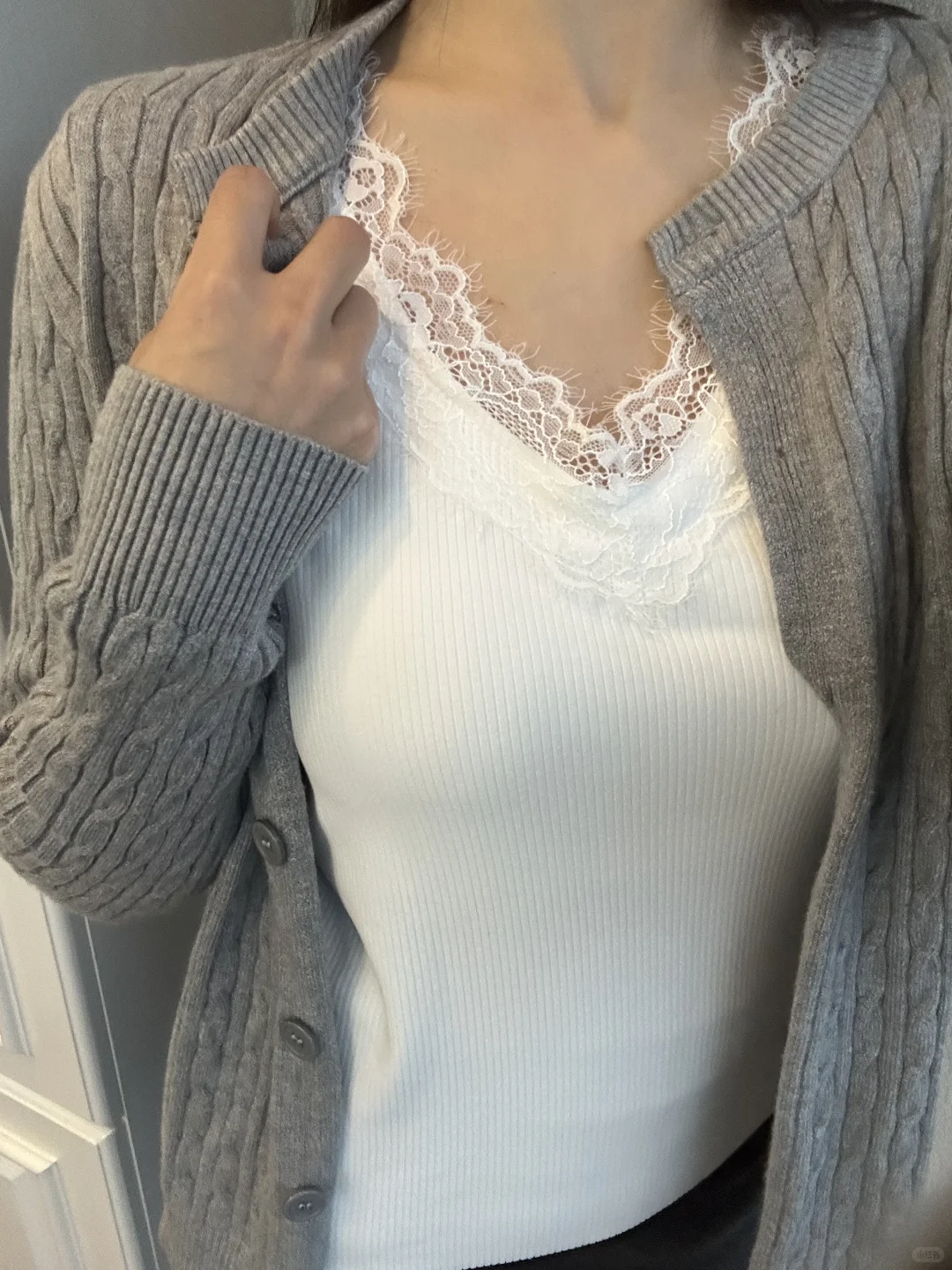 啊啊啊！这件蕾丝内搭真的好绝啊！！