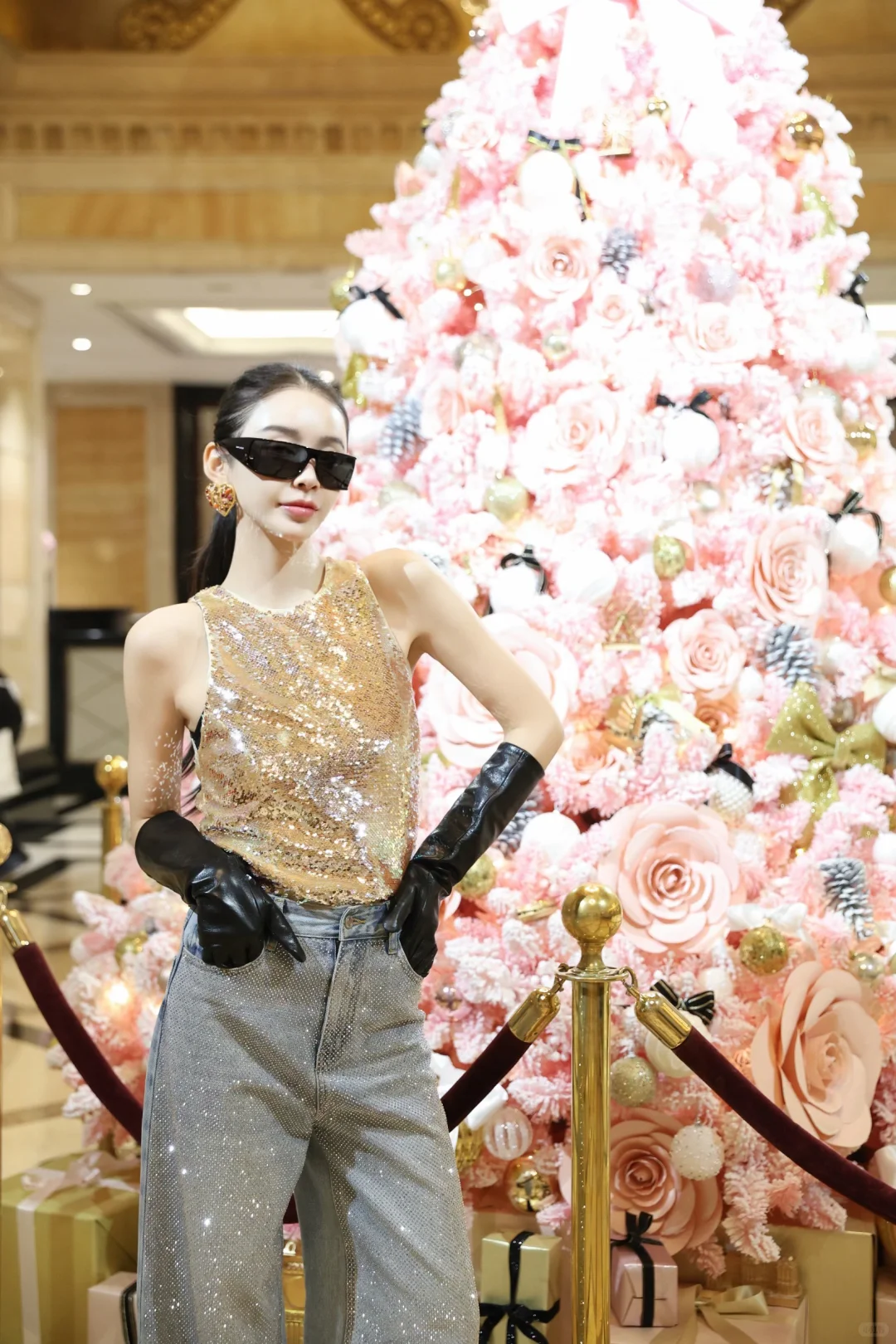 晚宴闪光look｜会发光的氛围感女神穿搭✨