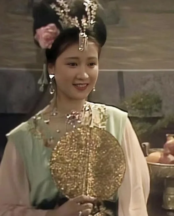 何晴是唯一演遍“四大名著”的女演员～