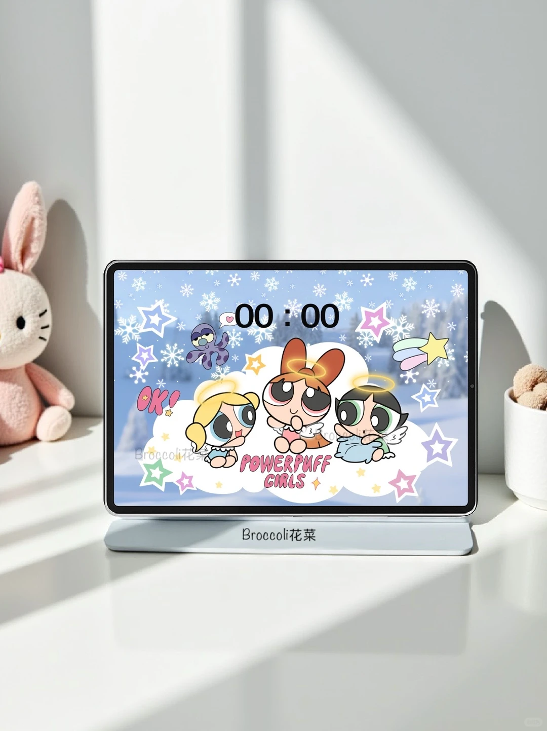 A484飞天小女警 绮幻冬日世界 平板壁纸