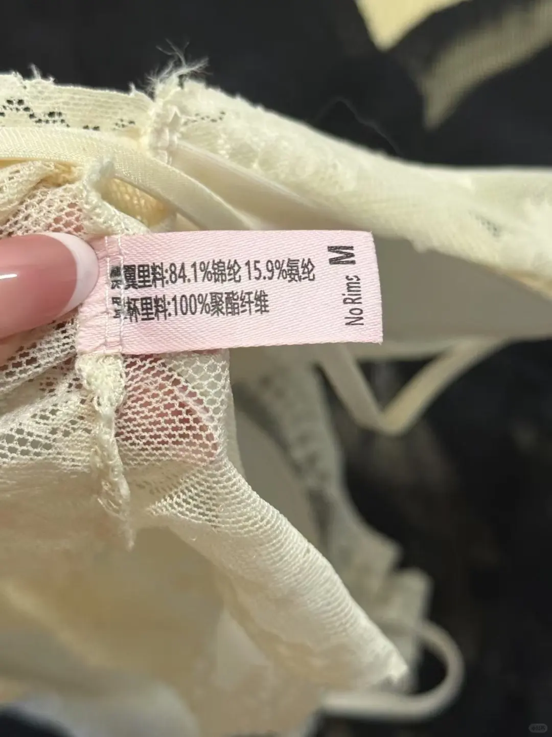 这家吊带背心我真的爱了！～～～