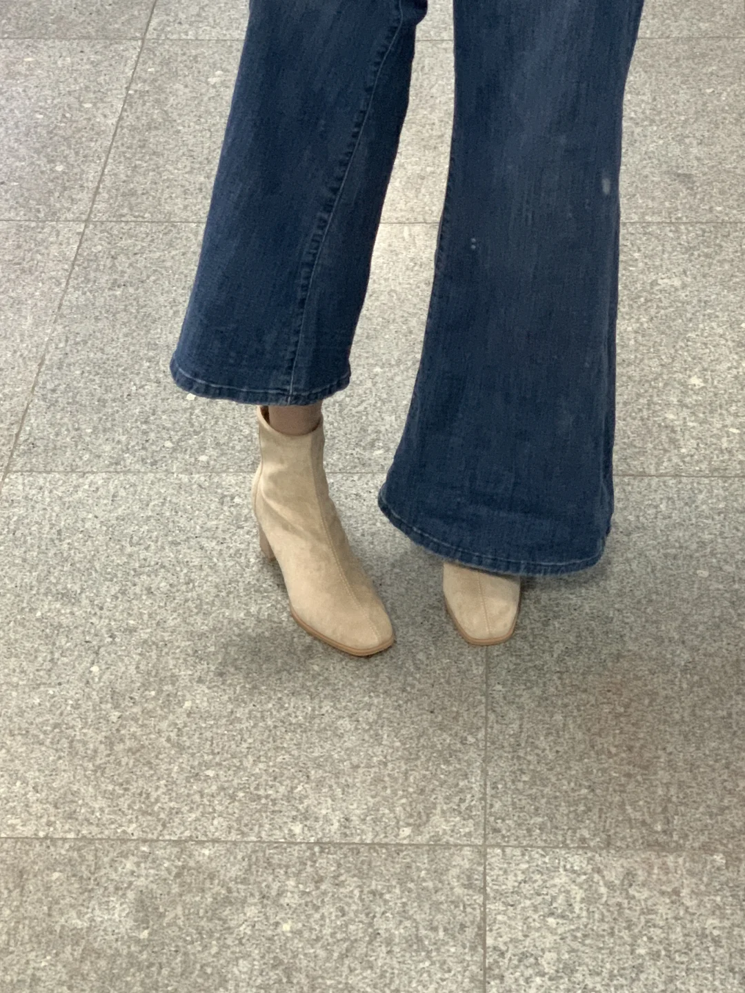 我嘞个7cm高跟短靴！成熟女人标配！