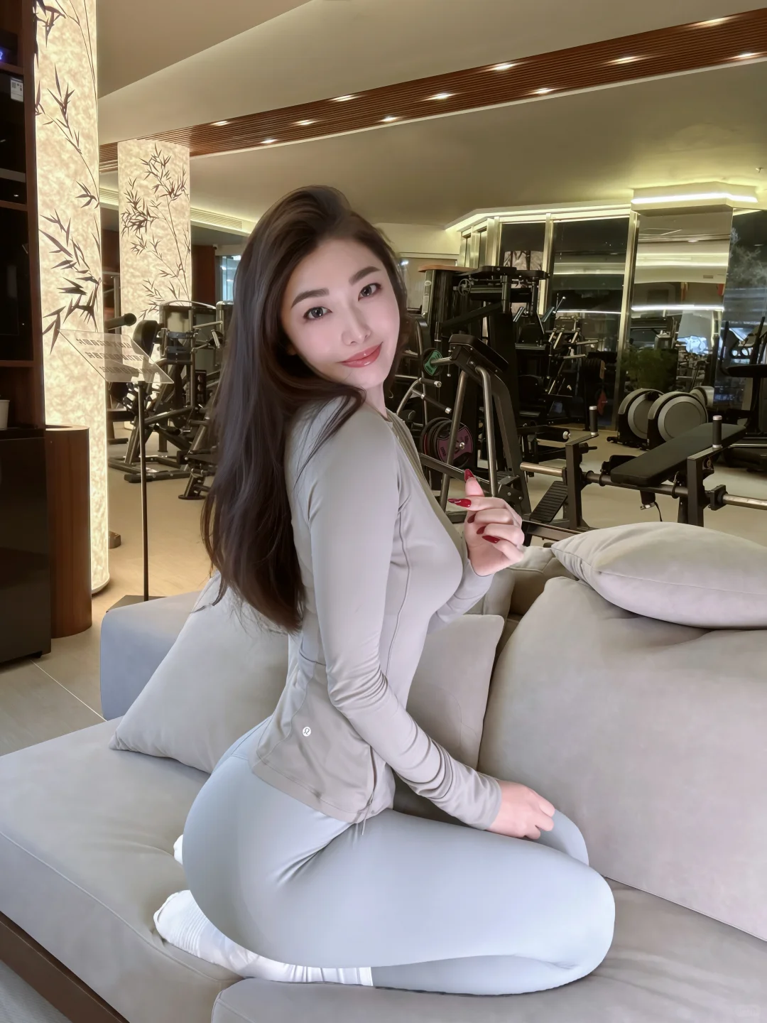 177女教练健身训练｜打造完美腰臀比