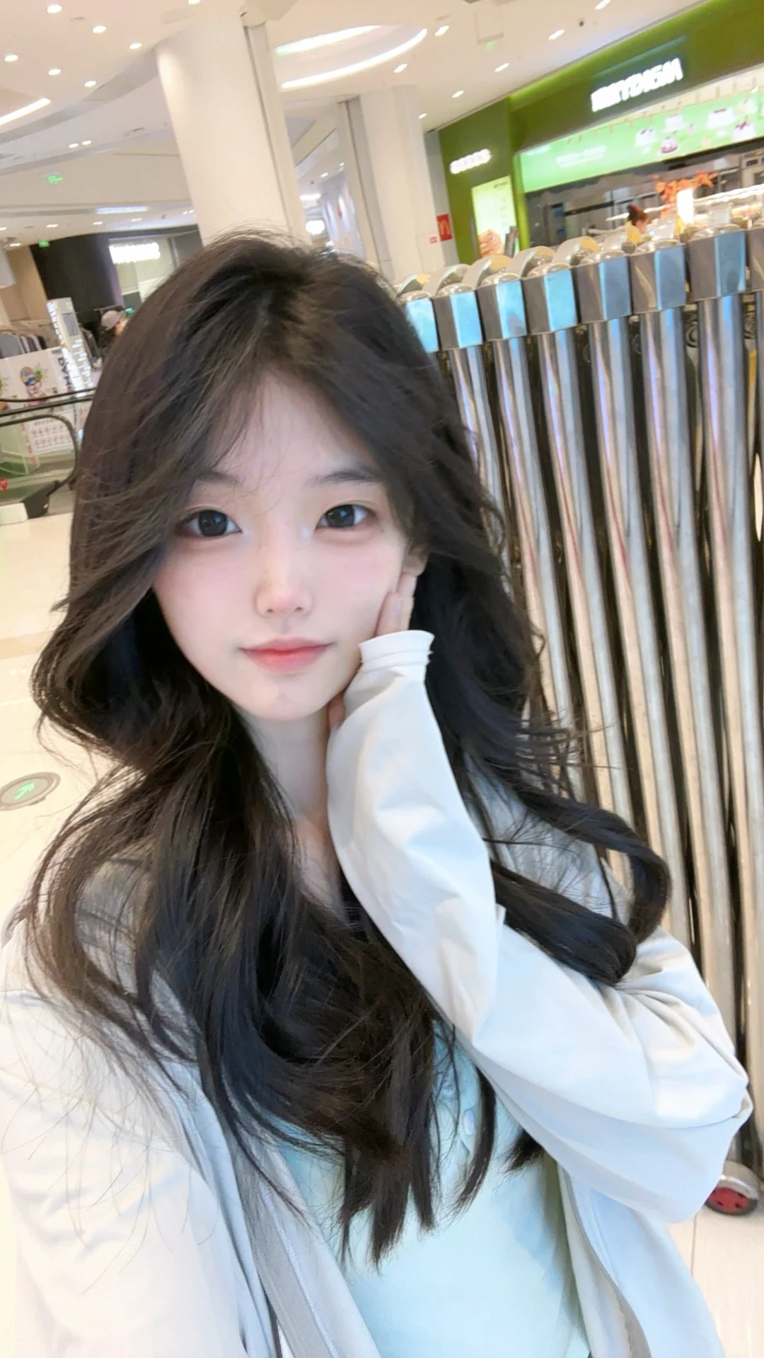 辽宁神颜美术生，运动会无数人围观，太太美了