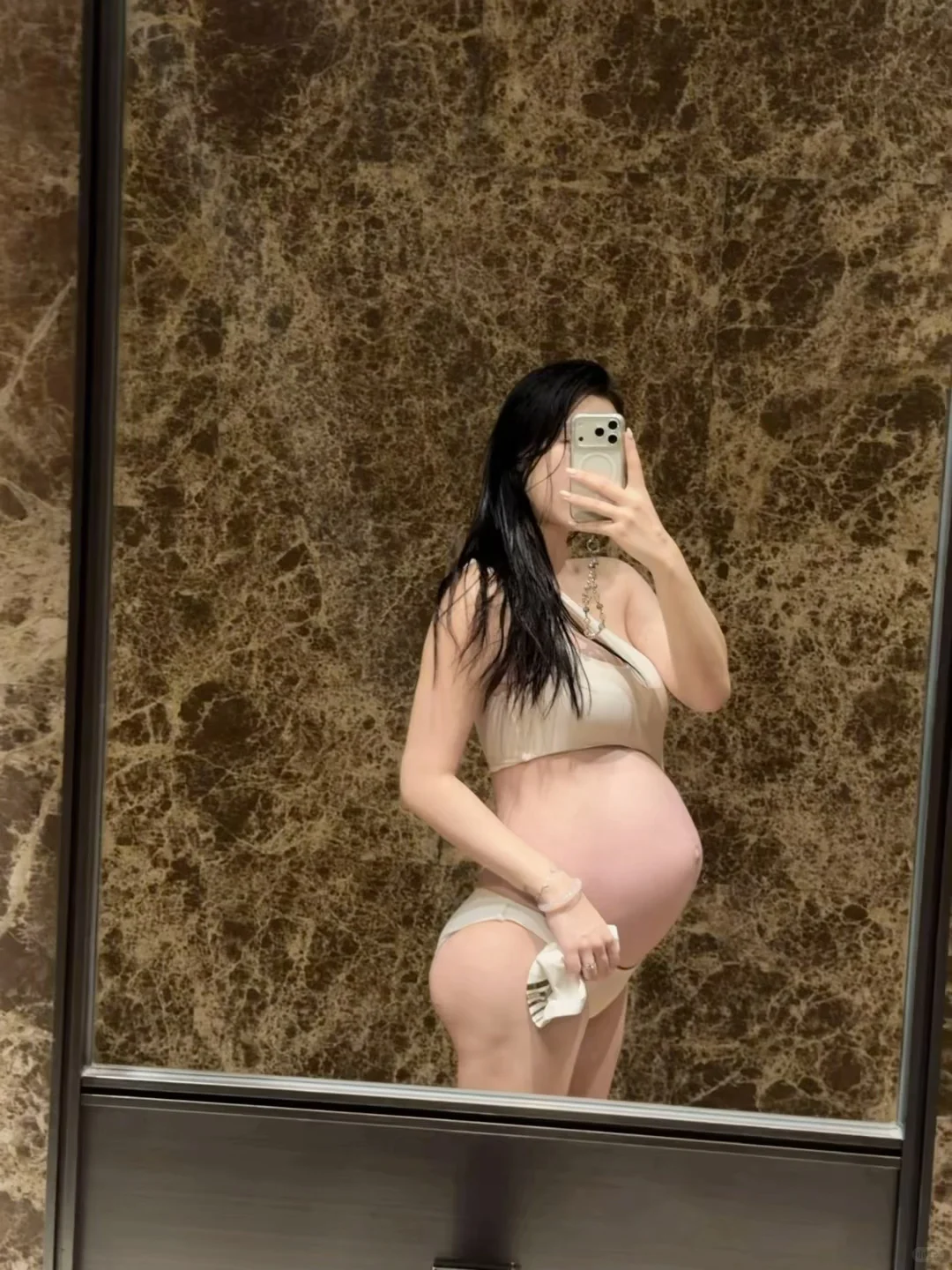 同一件🩱泳衣 🤰怀孕前和怀孕后都能穿😂