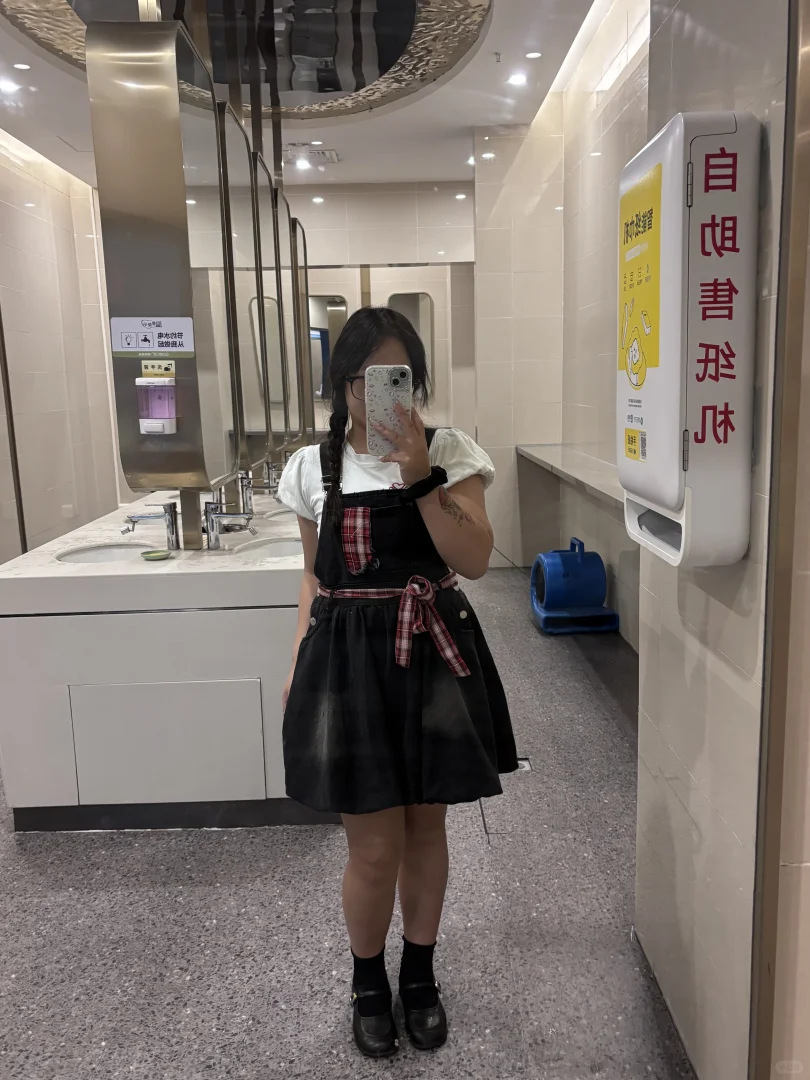 我觉得任何时间段的女性都是最美的