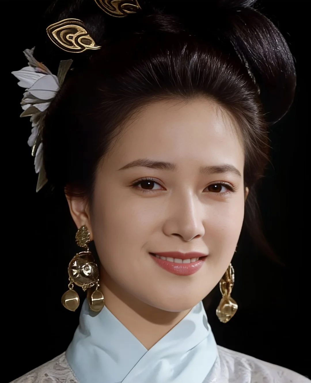 何晴是唯一演遍“四大名著”的女演员～