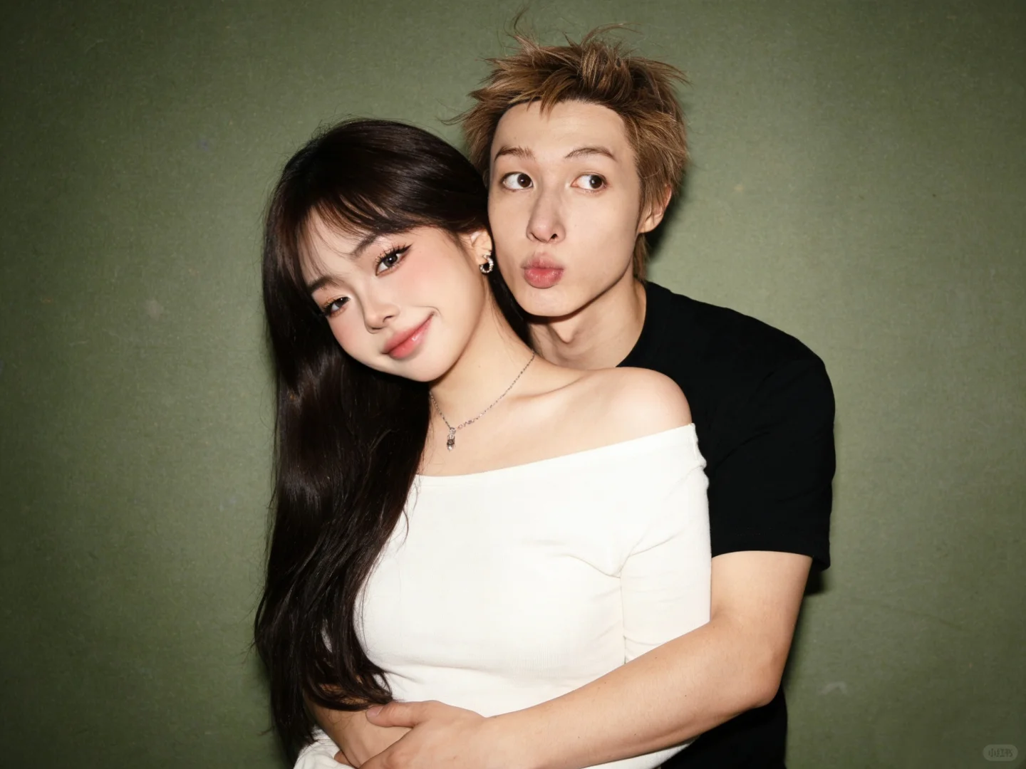 和马丁一起拍写真😻