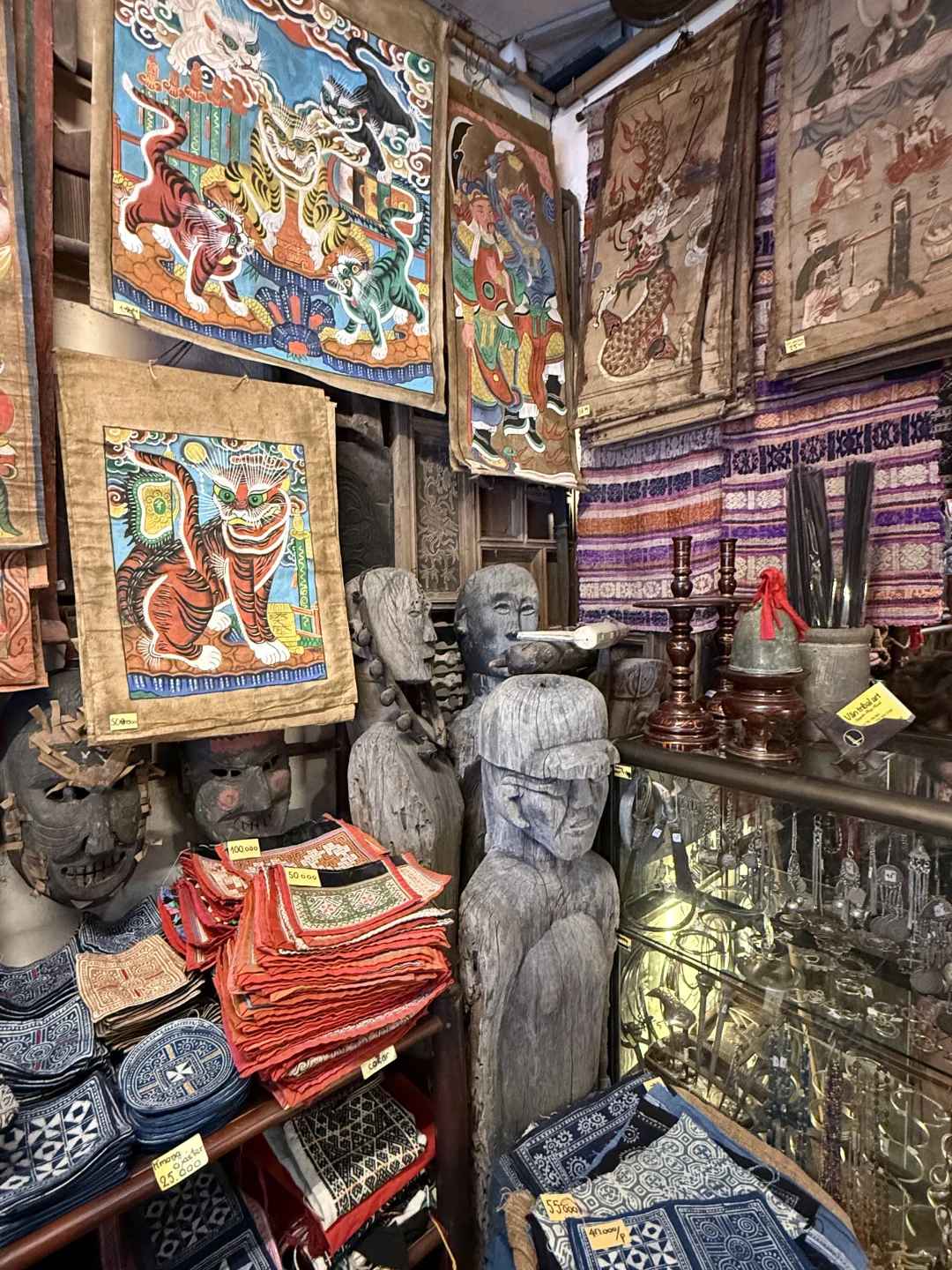 越南🇻🇳河内便宜好逛的vintage古着店