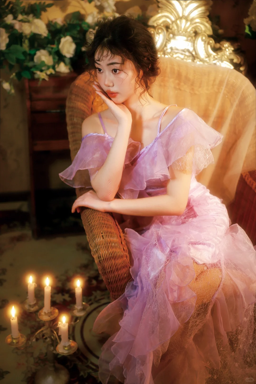 女孩子都喜欢的轻私房写真！