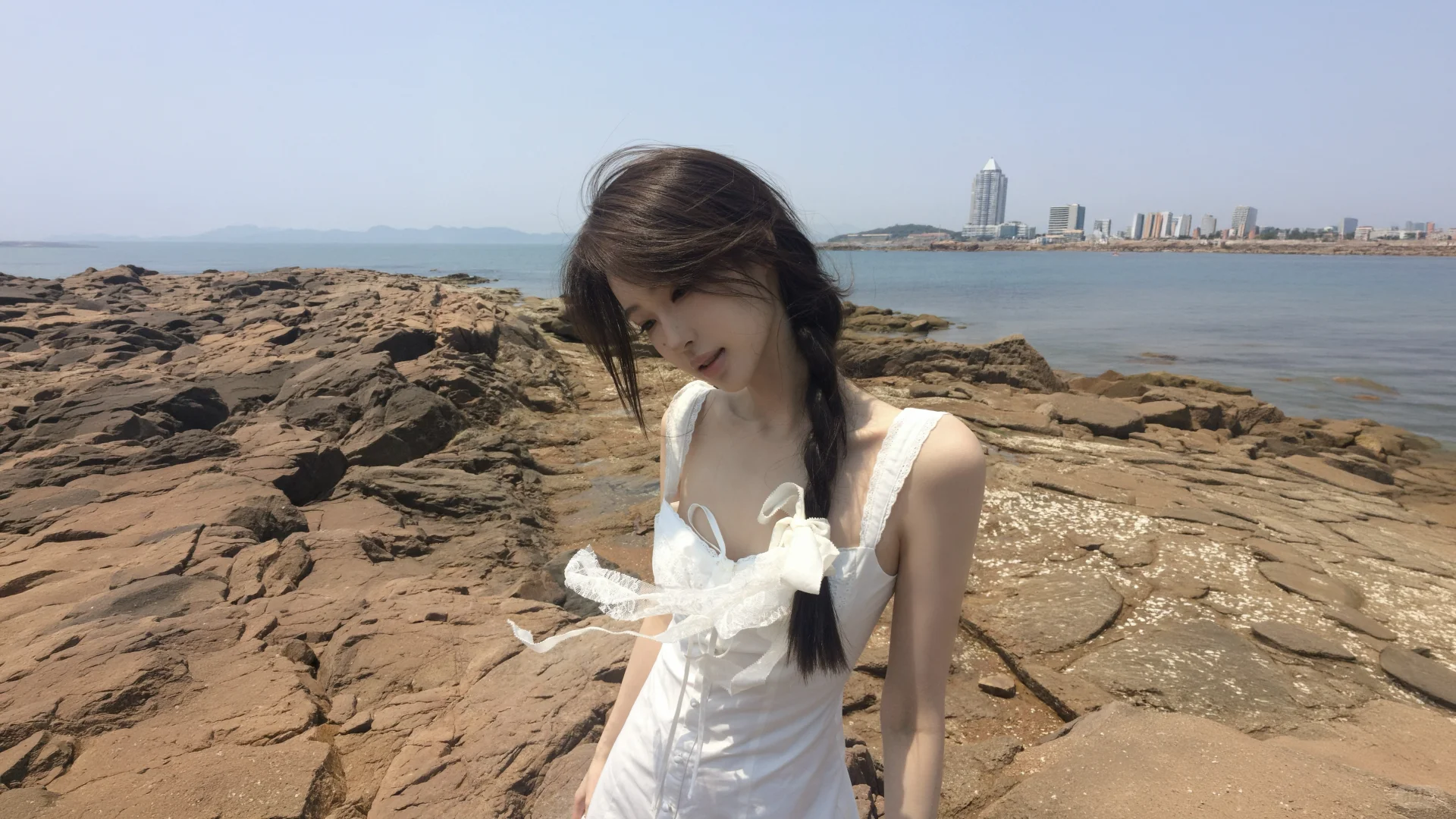 八张不同风格的平板/电脑系列壁纸