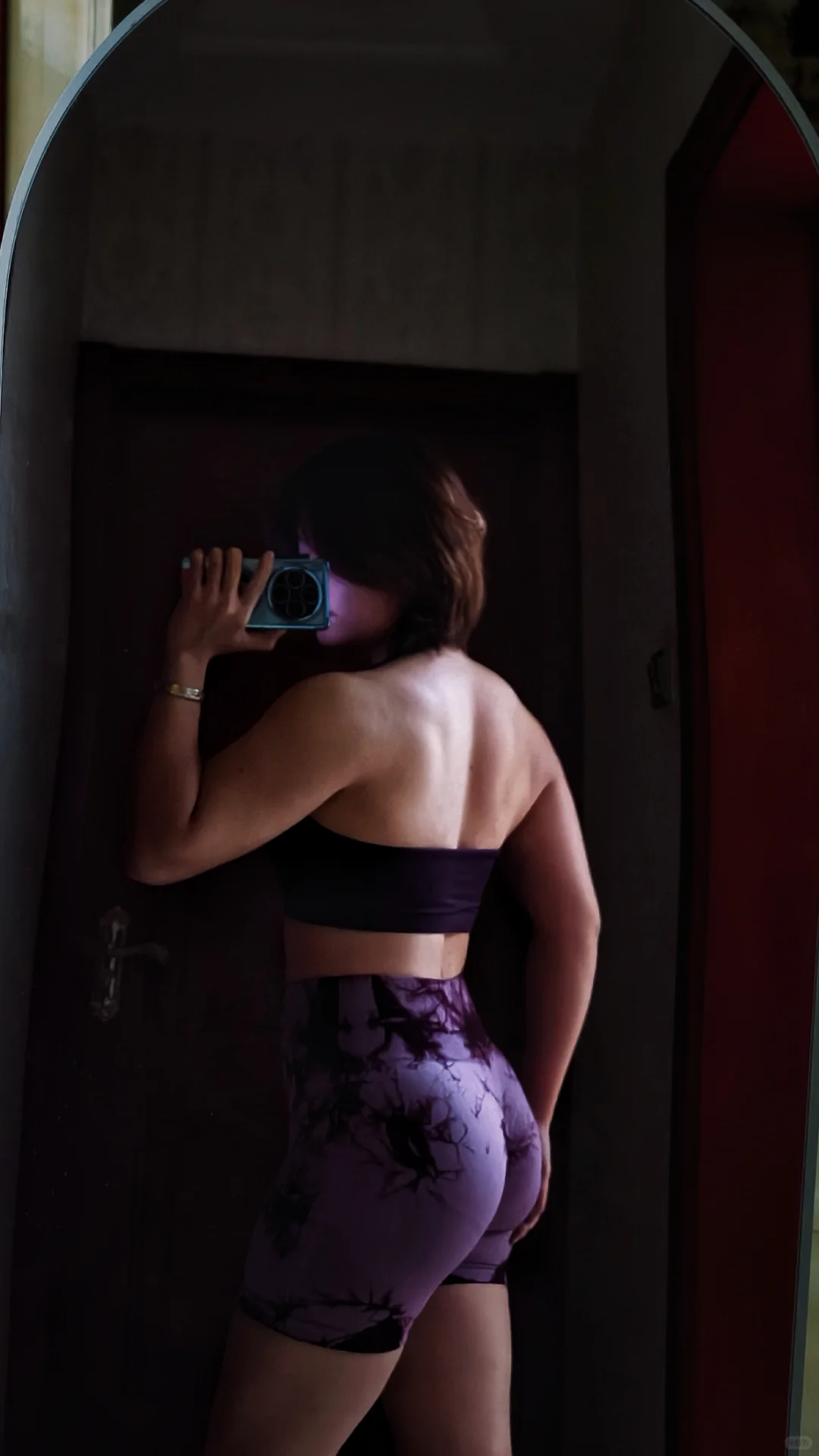 不喜欢粗腿翘臀的人 你糊涂啊！