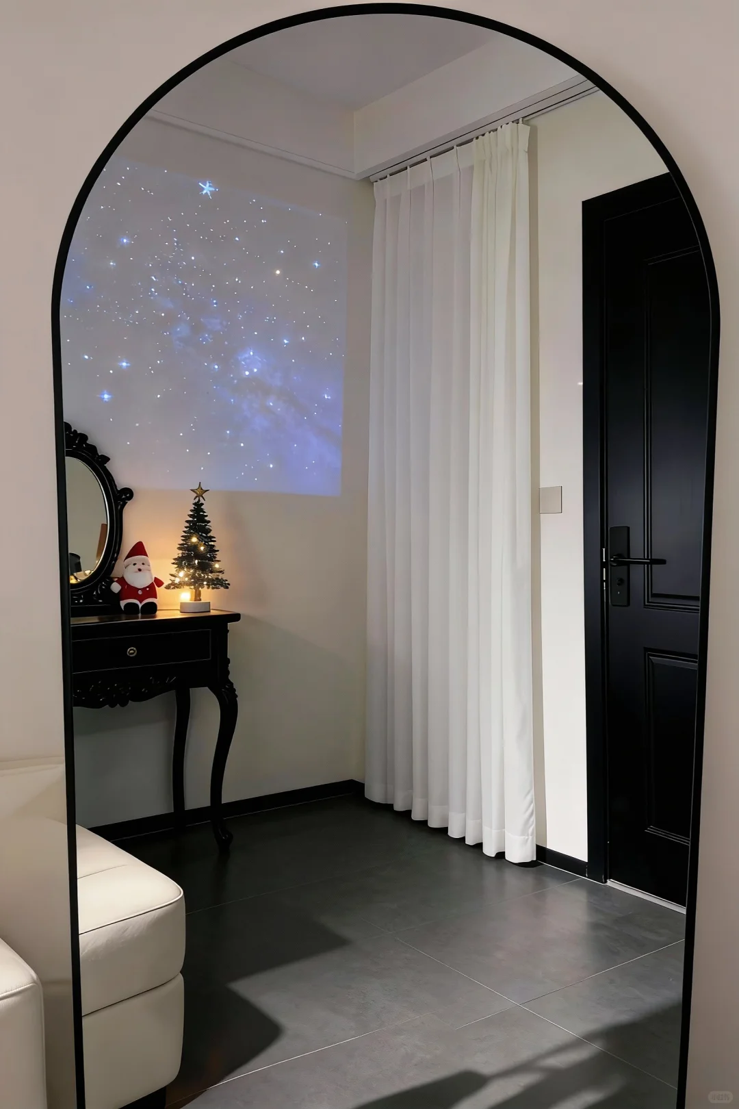 女装AI批量生图！附对镜自拍神仙背景素材