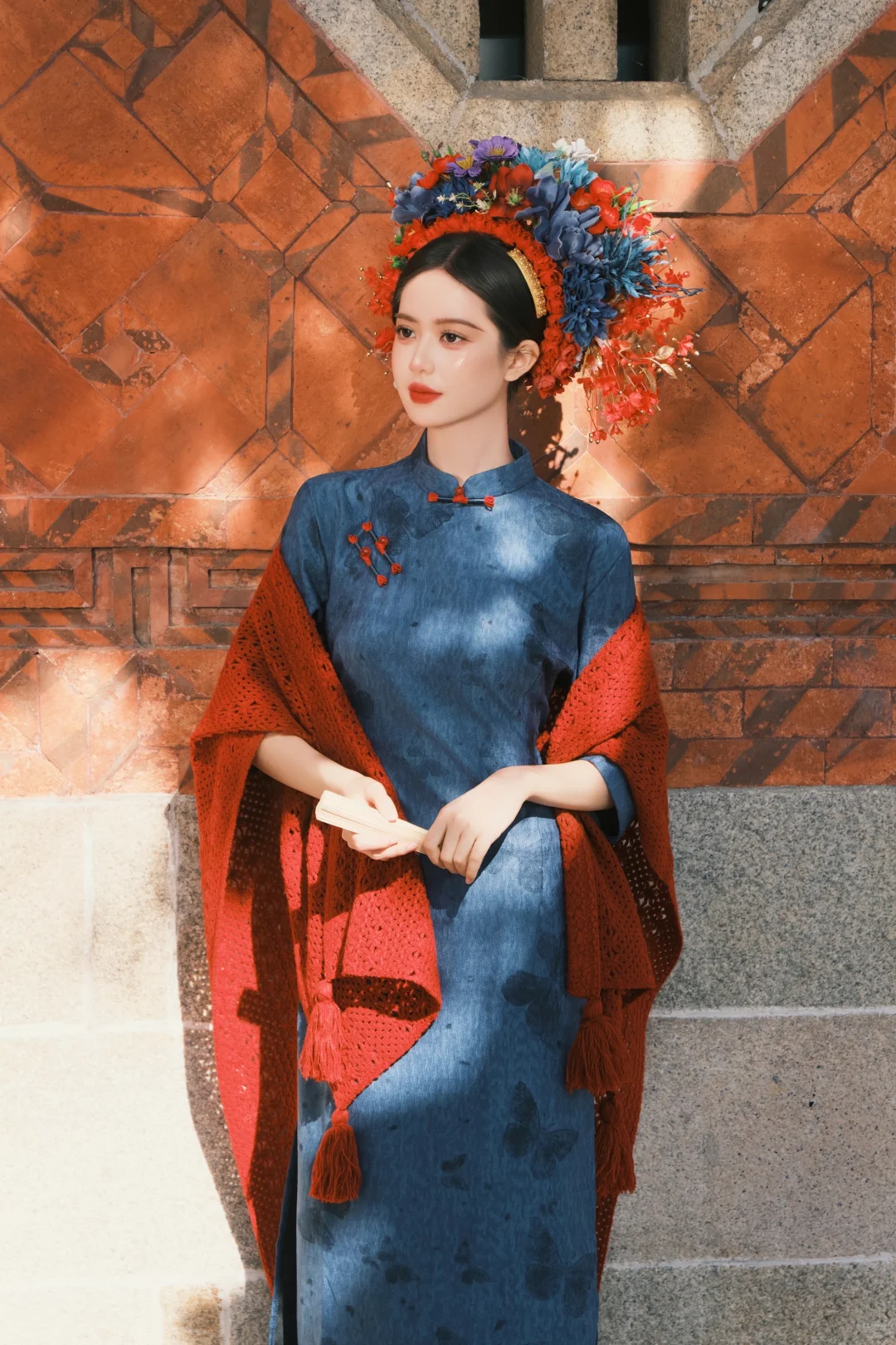 泉州模特|旗袍配簪花的效果如何呢