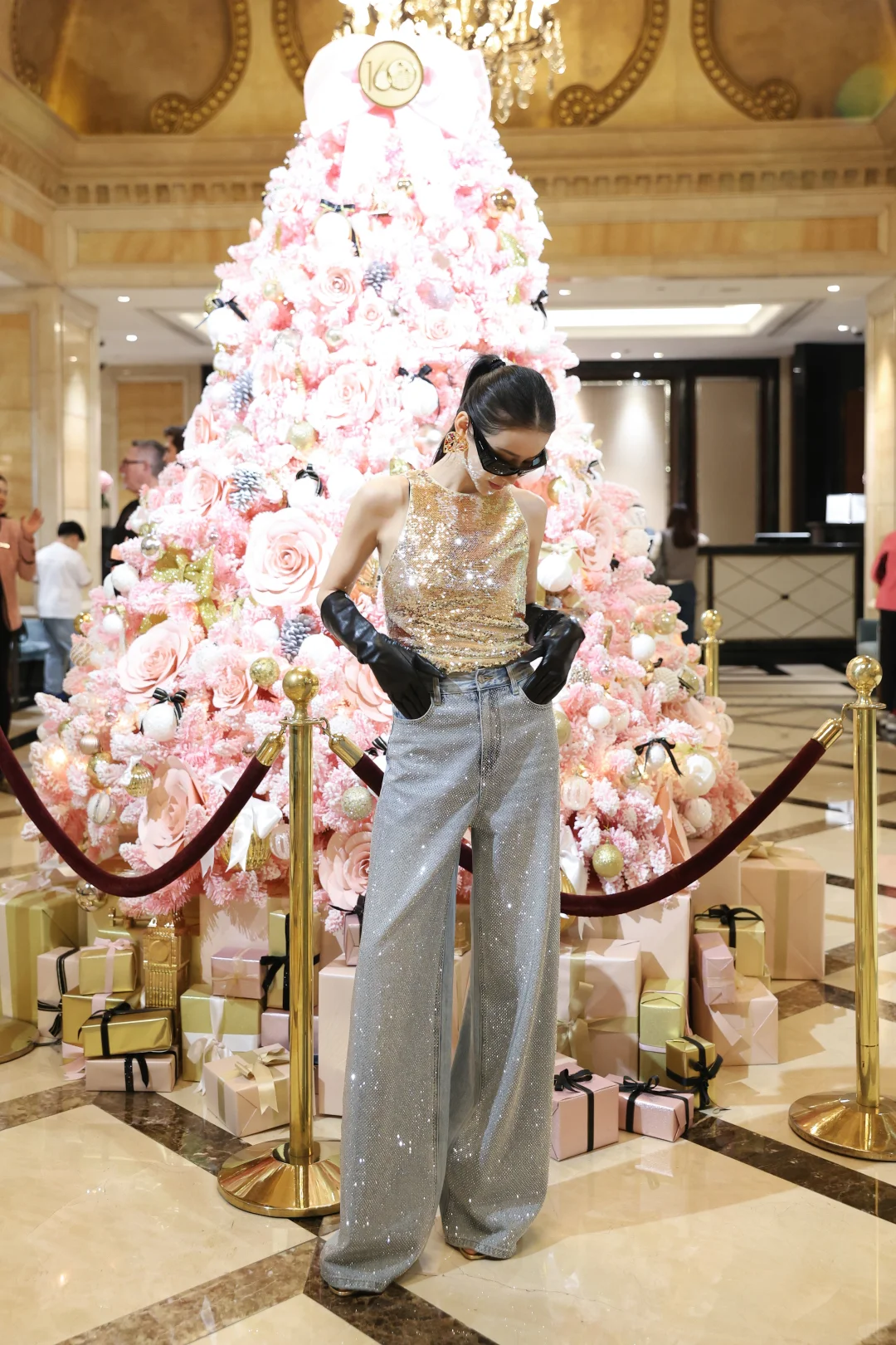 晚宴闪光look｜会发光的氛围感女神穿搭✨