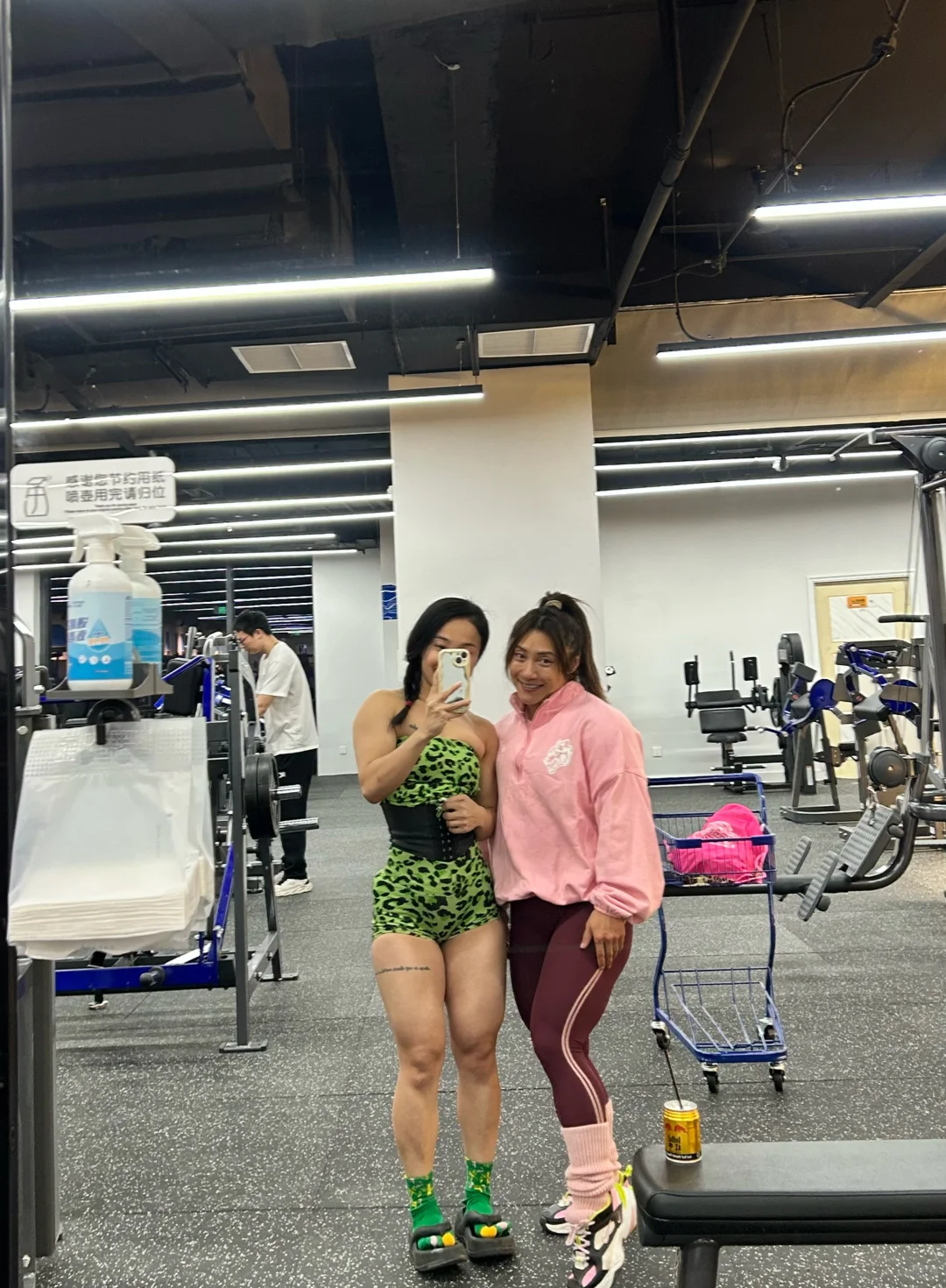 今天是卞瑞英女孩～