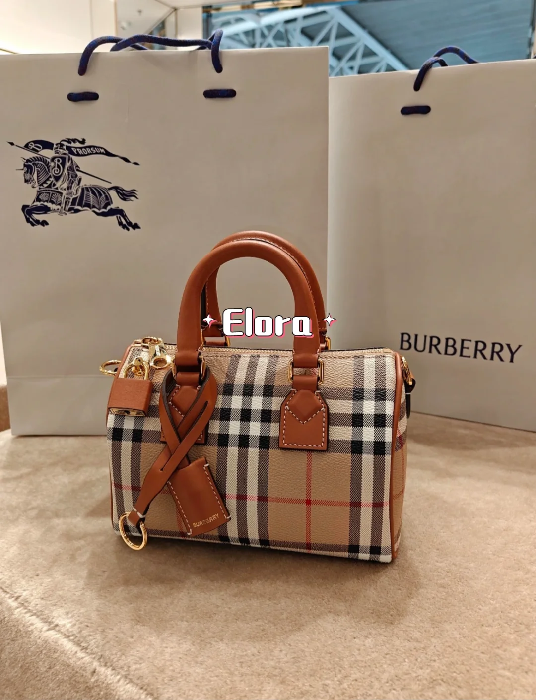 Burberry经典格纹波士顿小包骨折价🔥