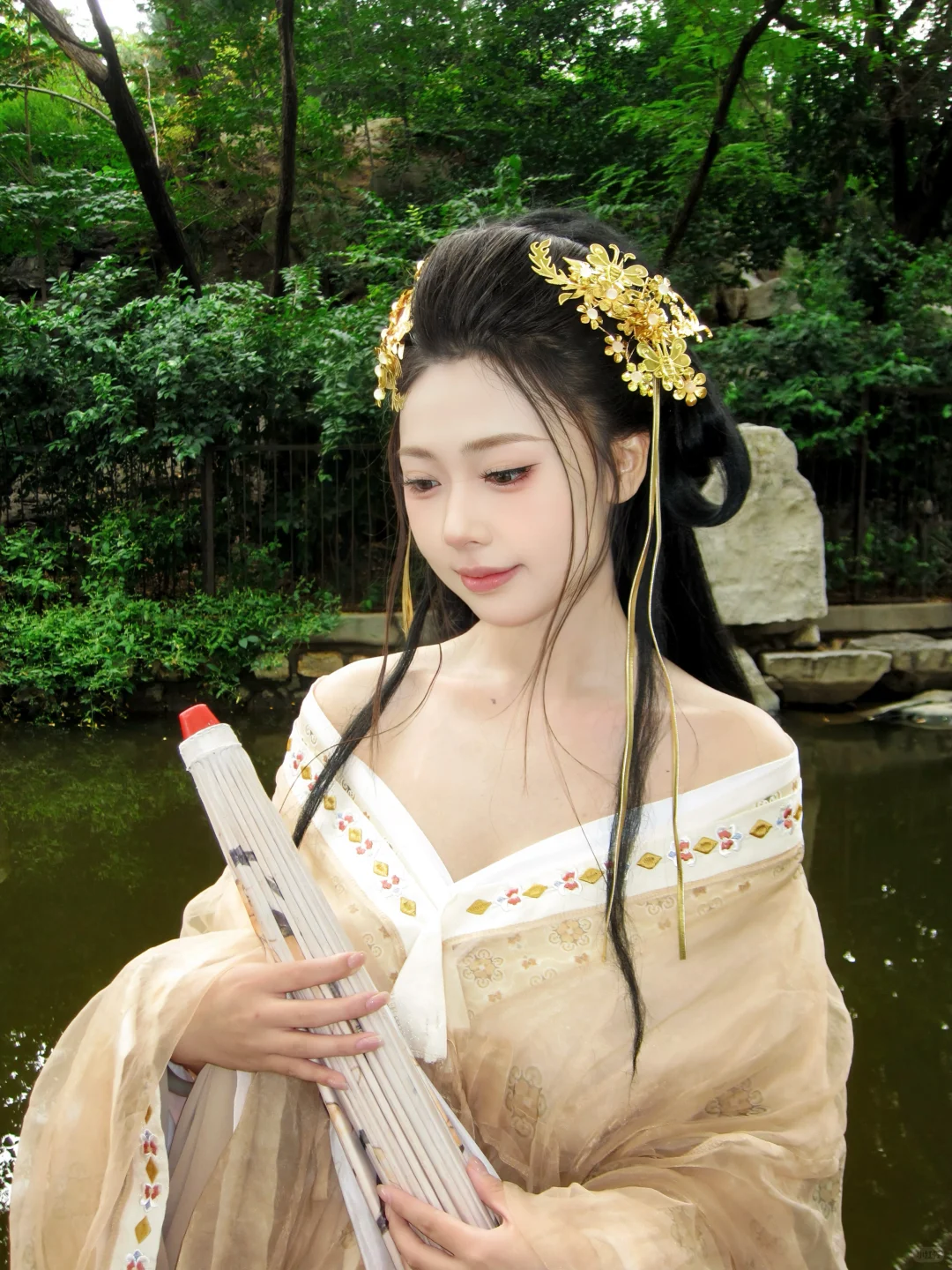 邯郸陪拍到底是谁还没被种草金色虞姬这套！