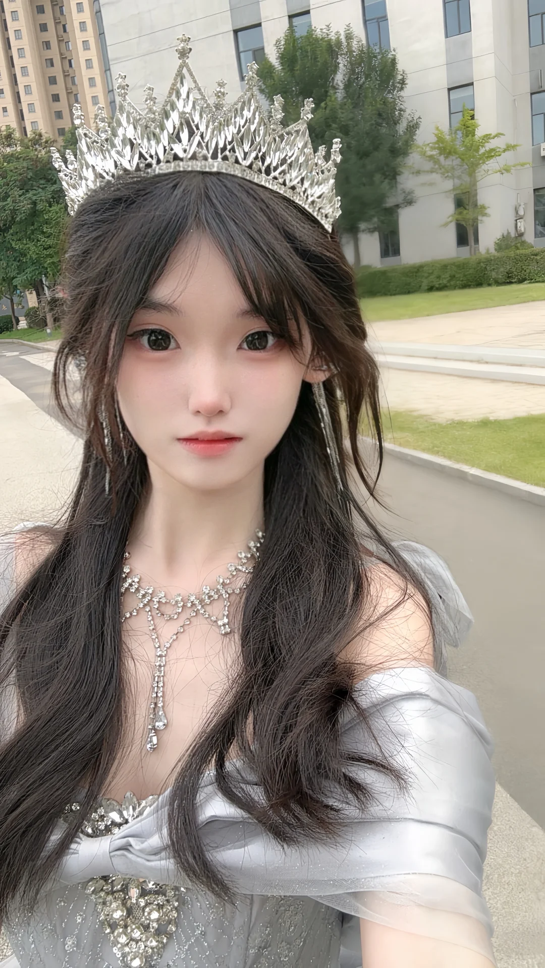 辽宁神颜美术生，运动会无数人围观，太太美了