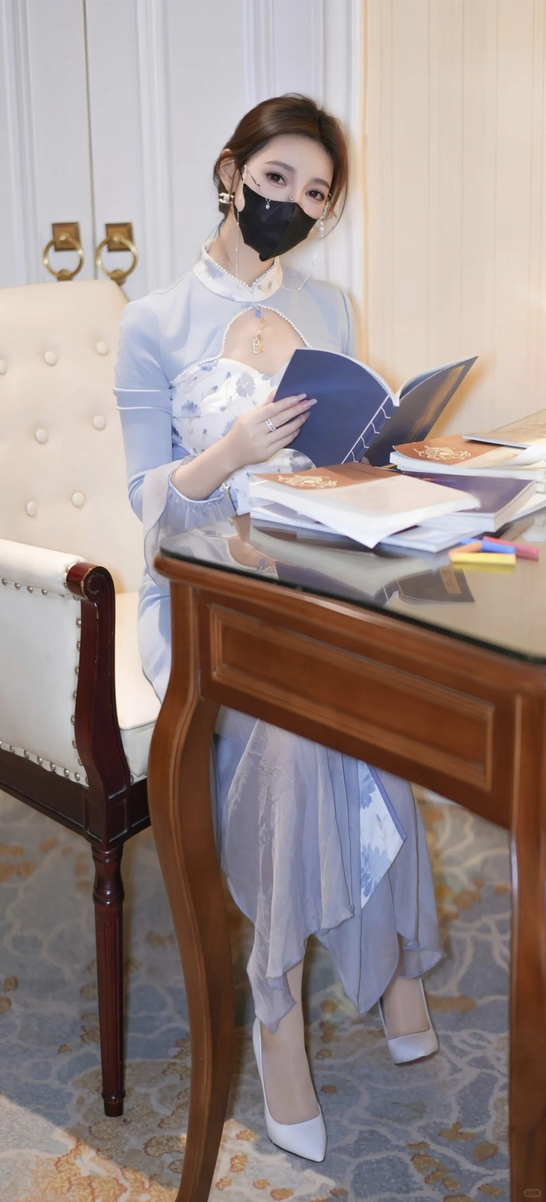 桃桃第11033套，整套80张