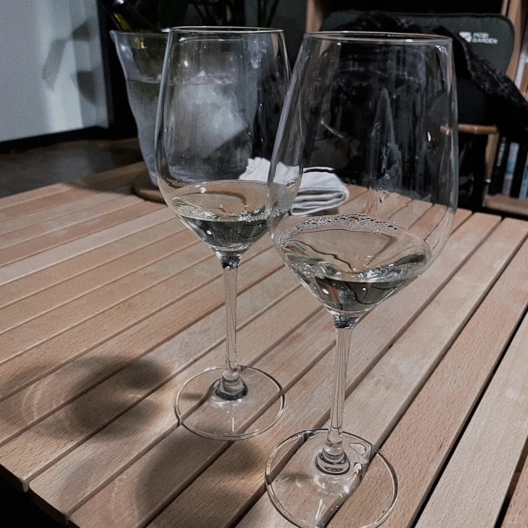 🌙我不想一个人回家，更不想去吵闹的地方