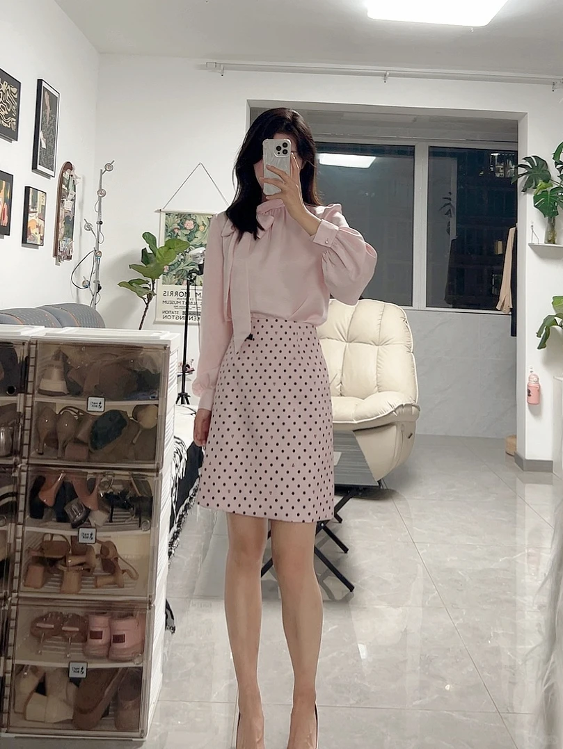 这一套太粉嫩了