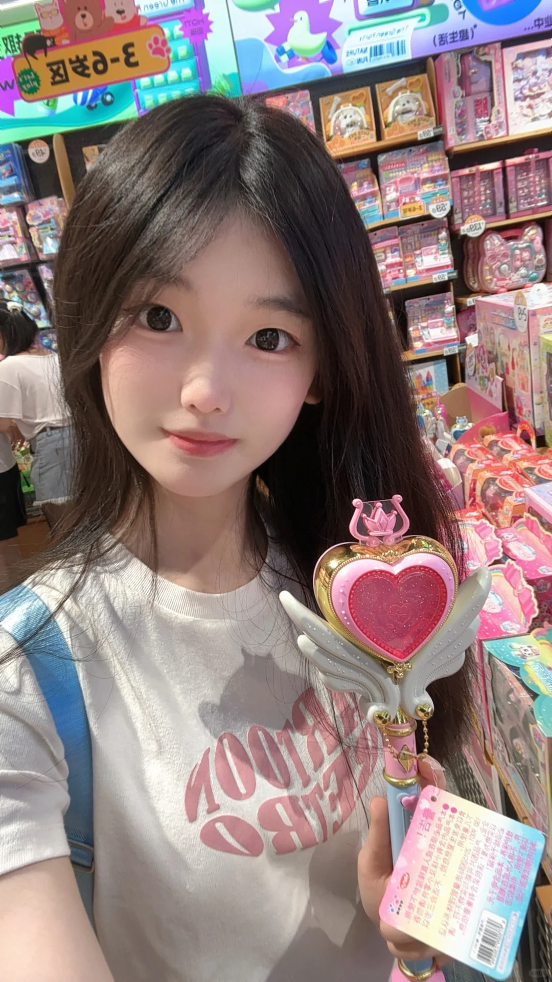 辽宁神颜美术生，运动会无数人围观，太太美了