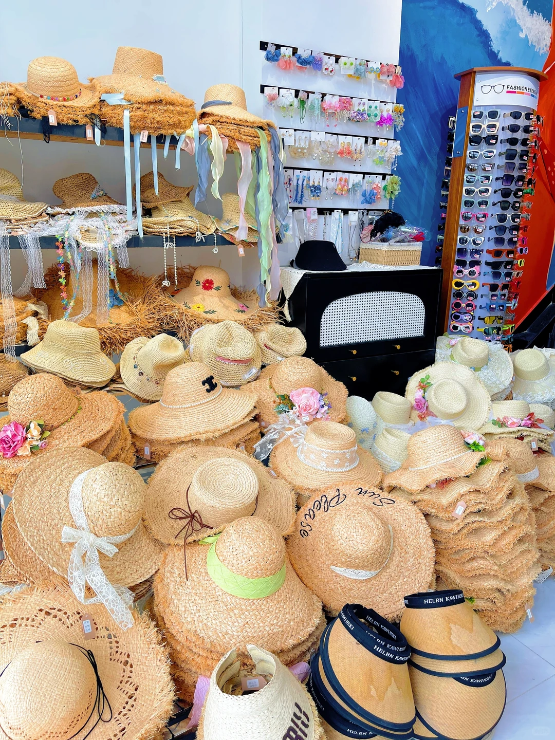 三亚泳装批发仓库❗依旧水灵灵的上新~~