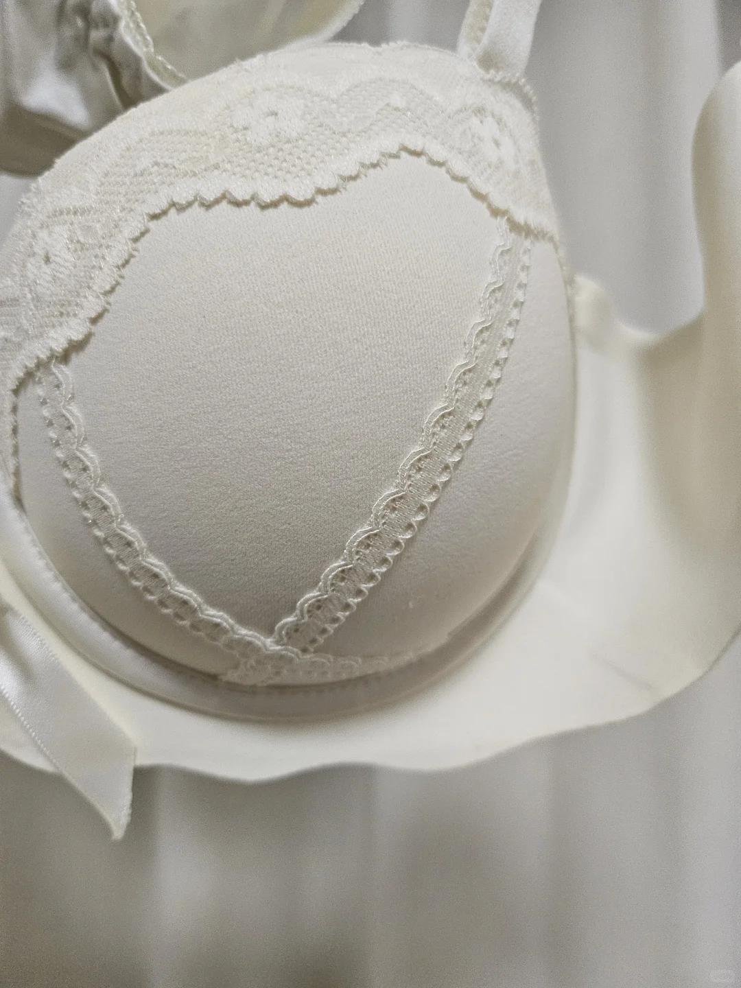 来啰来啰，适合小熊纯欲蕾丝内衣套装来啰