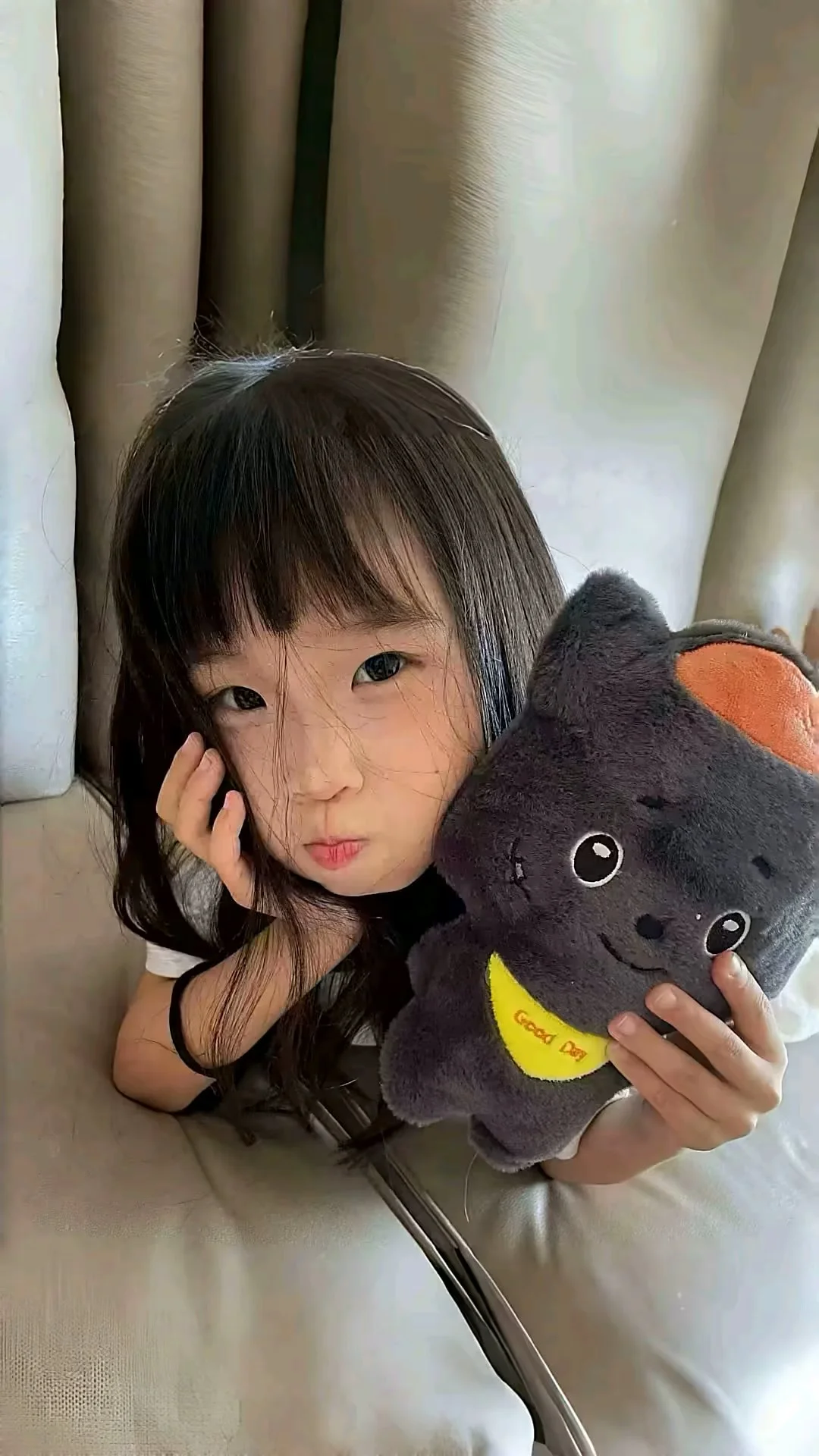 很难不 Love的壁纸