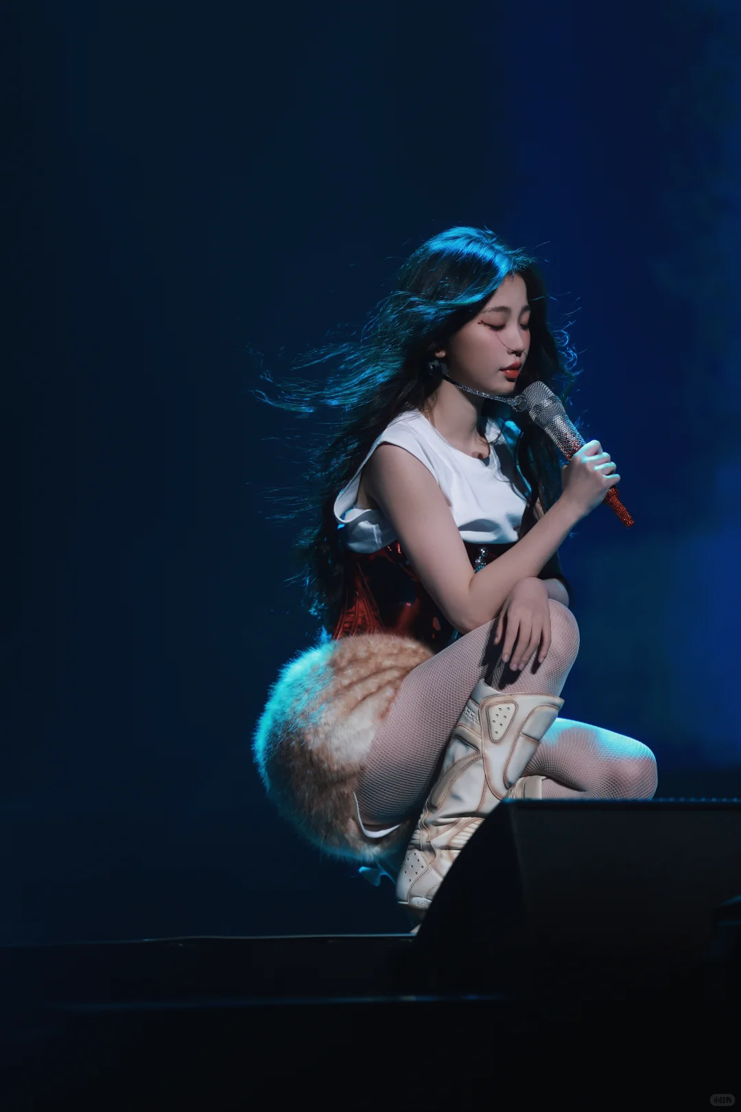 虞书欣丝袜美腿