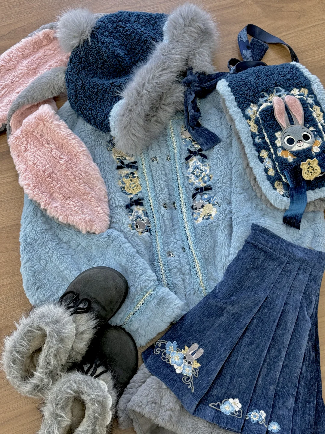 细节做的绝了！找找这件衣服上有几个朱迪呢