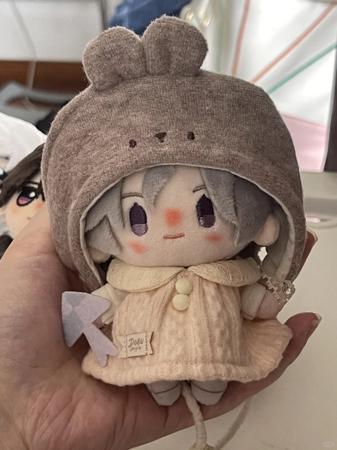 粉色娇嫩，夏亲王如今几岁