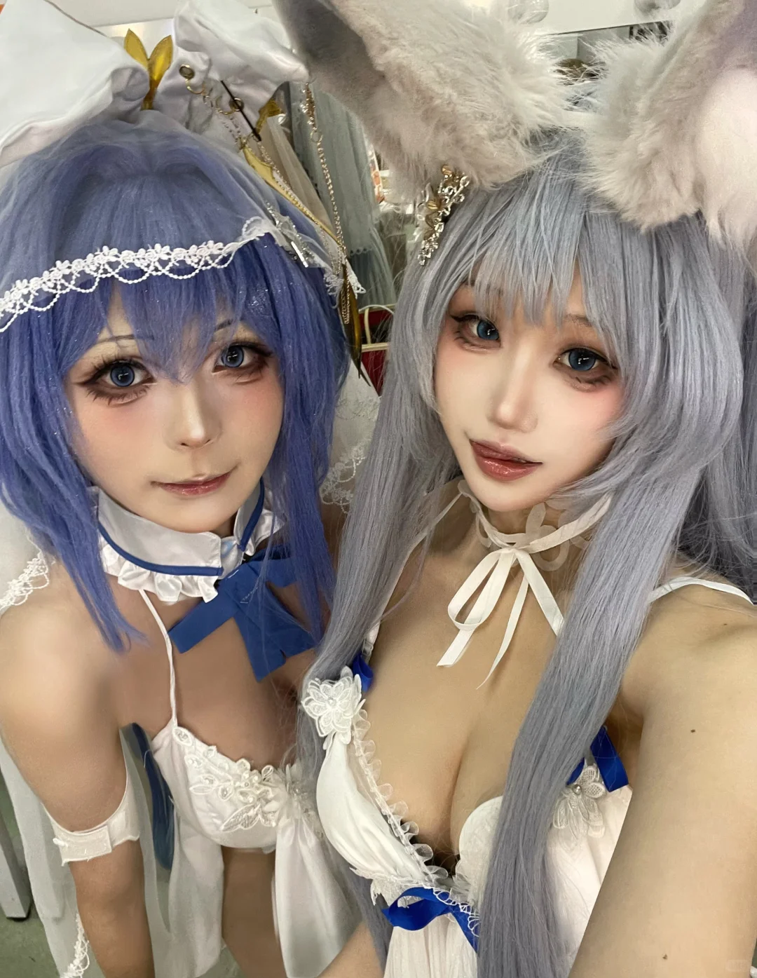 十几度依旧泳装