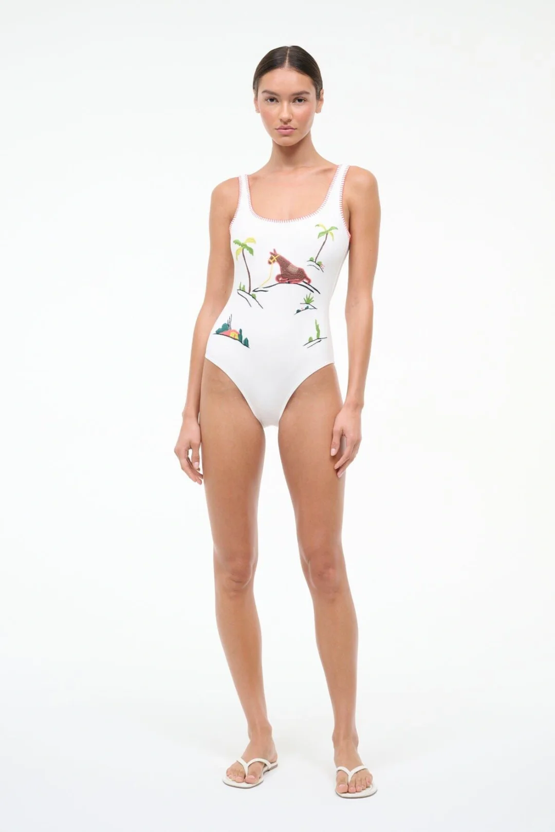 一组泳衣拍摄案例